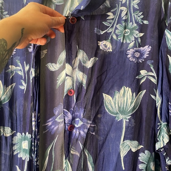 Vintage Erena Woman matching two piece sheer rayon tank & button down - Picture 6 of 7